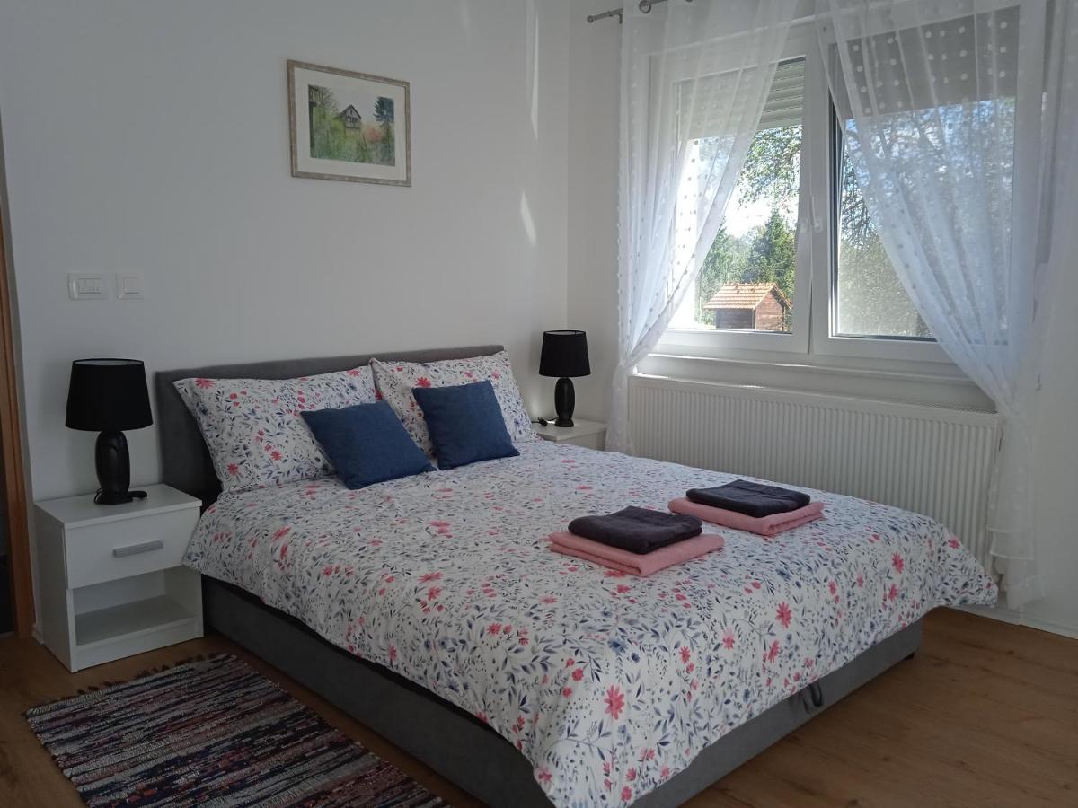 Seoski Turizam Stari Mlin Na Korani Room 1 Карловаць Екстер'єр фото